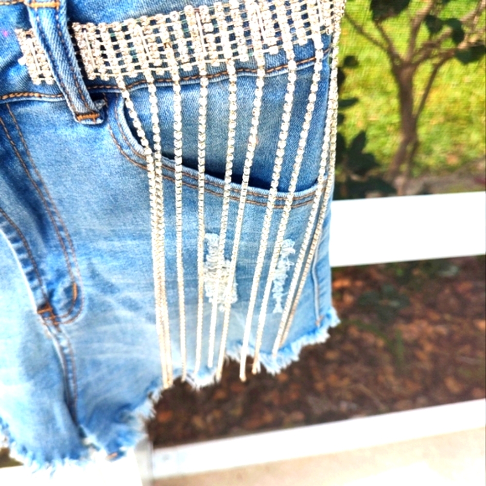 High waisted distressed rhinestone fringe jean shorts - Picture 4 of 16
